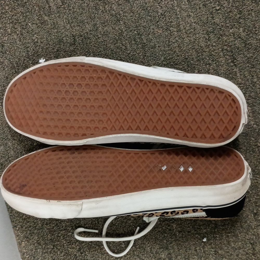 Leopard Print Vans - image 6